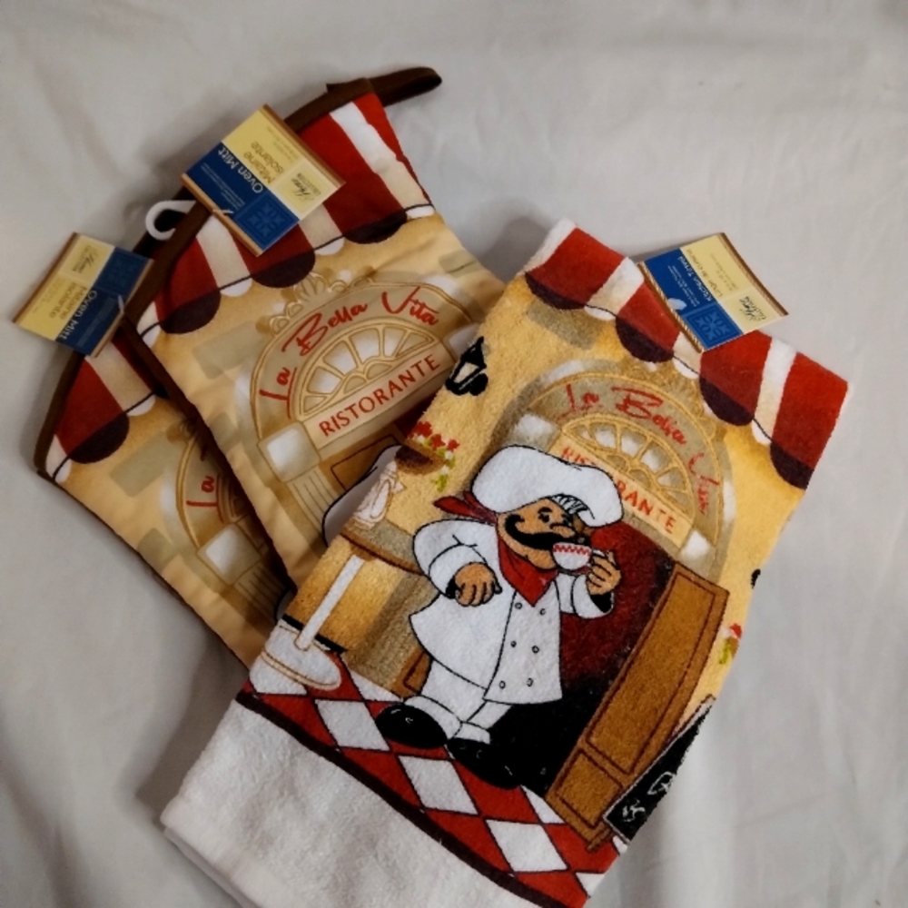 NWT La Bella Vita Ristorante 3 piece Kitchen Set